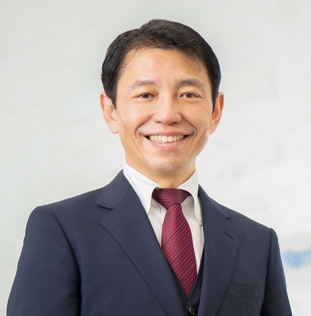 石坂茂